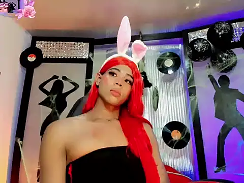 Aisha_black_