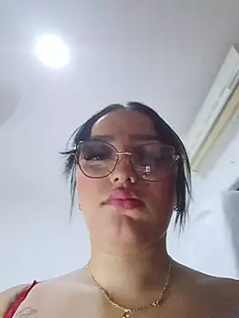 Mia_em
