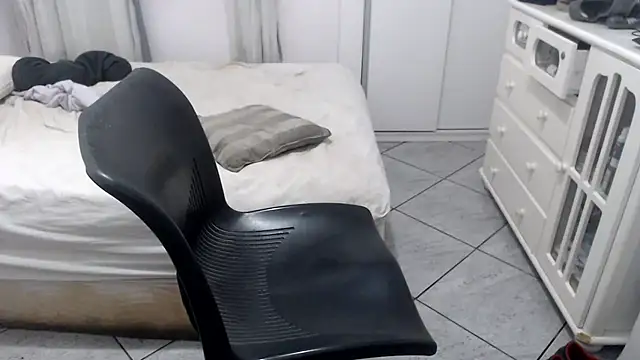 mysterbearmg (Ask my age) - cum