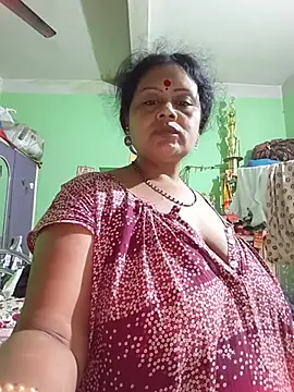 Husn_Malika77