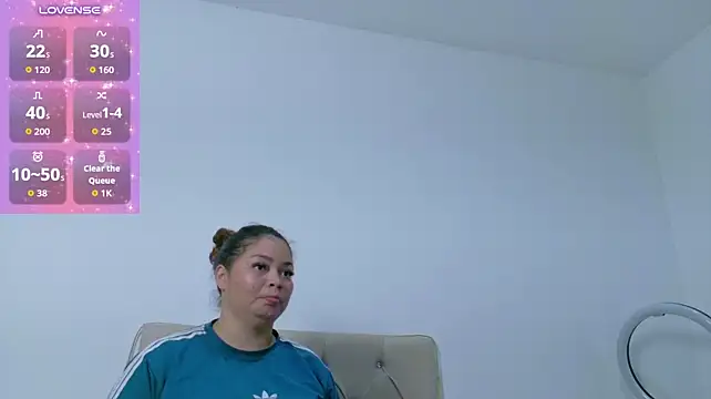 tiffany_19_ live webcam