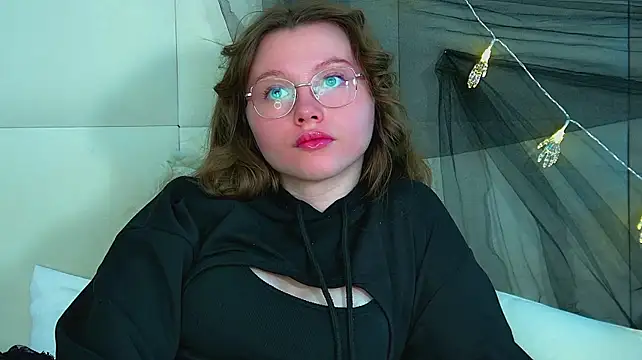KeiraAsti