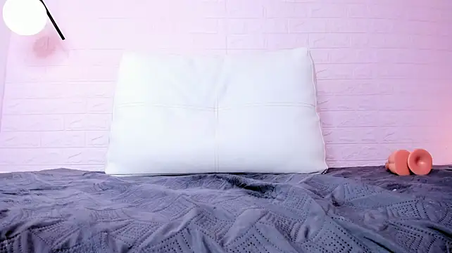 Whiney_Luxe
