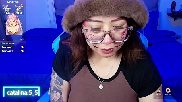 Kata_Bigboobs