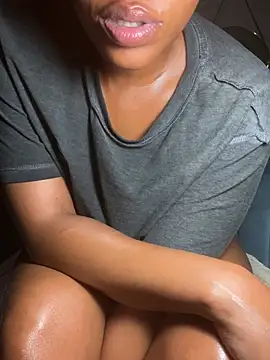 WaterMommy live cam preview