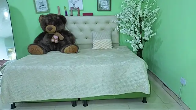 amy_lovelydoll