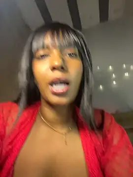 SADIRA_7 live cam on StripChat
