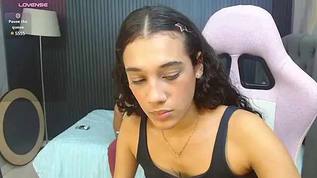 hottercouple18