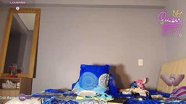 golden_goddess38 live cam on StripChat