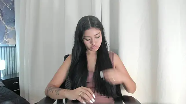 The_jazmin_doll live cam on StripChat