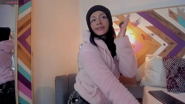 Katia_Wilson live cam on StripChat