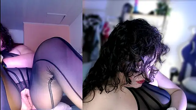ZafiroSolenne live cam on StripChat