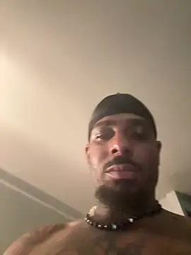 Ddcuz34 live cam on StripChat