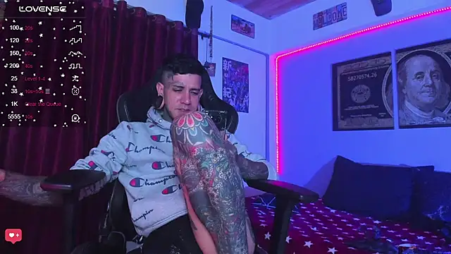 jhonny__ackerman on Stripchat