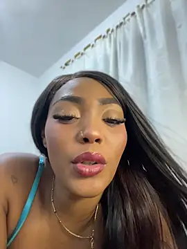 zaracollins01 webcam