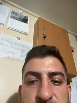 Alexis2332 webcam