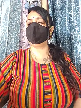 cute-tanvi live cam on StripChat