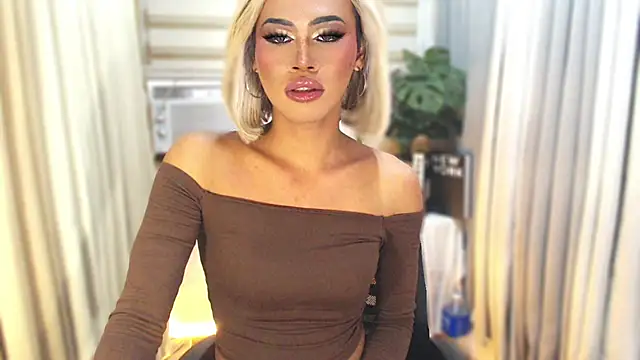 Winnie_Harllow