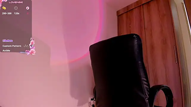 Violet_Harmon_ live cam on StripChat