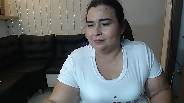 katiusca_rm live cam on StripChat