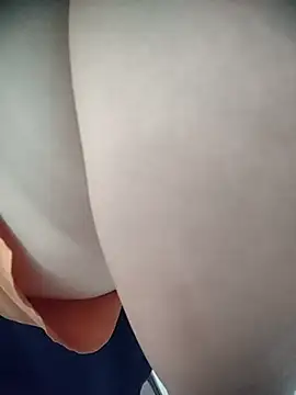 JerryJen11 live cam on StripChat