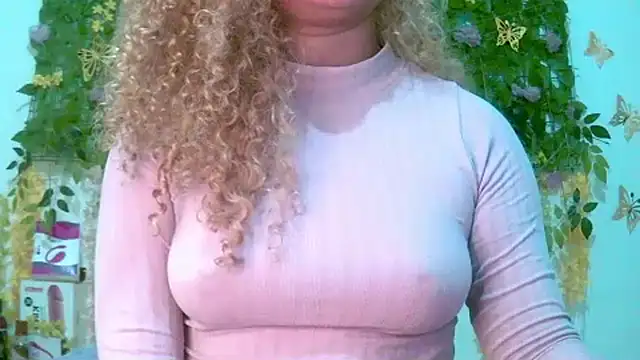 Crysrus live cam on StripChat