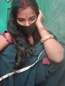 Desi_Couple_P