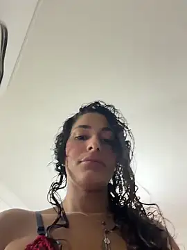 le modèle Luana_264 est en webcam porno dans un show sur le site stripchat, il possède les tags suivants: couples,big-ass,brazilian,cam2cam,cheap-privates,cock-rating,dirty-talk,erotic-dance,foot-fetish,handy,hd,humiliation,mobile,portuguese-speaking,recordable-publics,role-play,sexting,shower,small-tits,smoking,student,titty-fuck,topless,trimmed,twerk,girls,