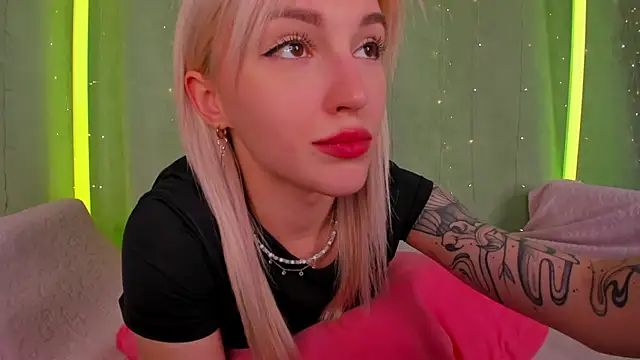 LisaFoxyMe