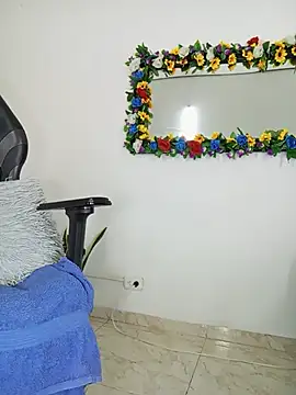Elektra_bigcock