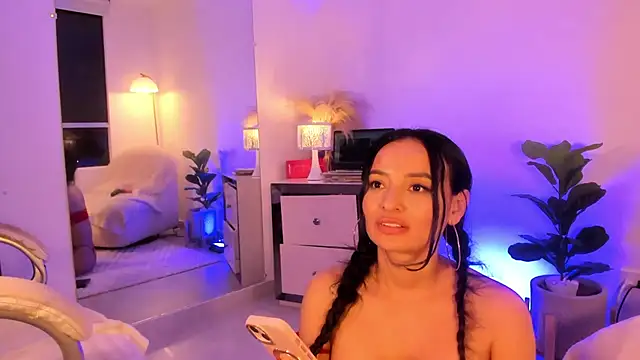 alexa_tobar live cam on StripChat
