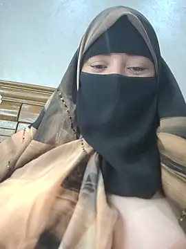 Bisan_sexy