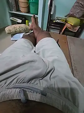 Wyldman_69 on Stripchat
