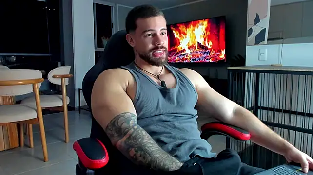 valenthino_salvatore (M young) - shirt off