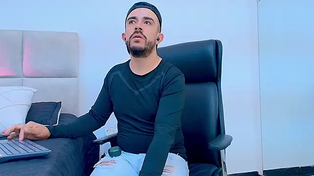 NicoSaint_