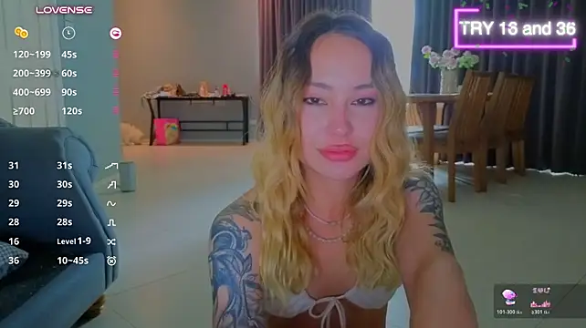baobei03 (F young) - naked tease