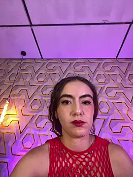 MelanyyJhonson15 live cam on StripChat
