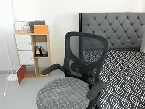 XTsUncutMargauxX