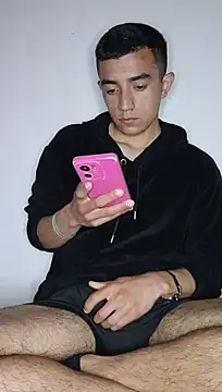 Thick_Cock live cam on StripChat