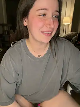 nerdynina live cam