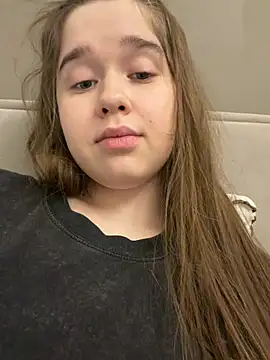 HornyGirlH webcam
