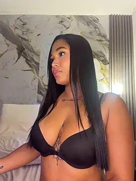 TianaaJackson live cam on StripChat