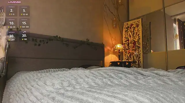jullyshmidt live cam on StripChat
