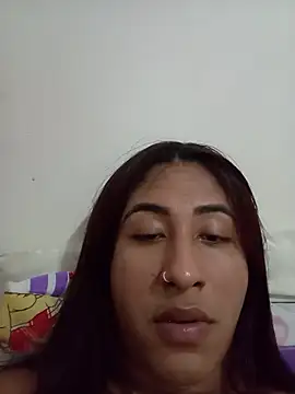 Lohaynne live cam on StripChat
