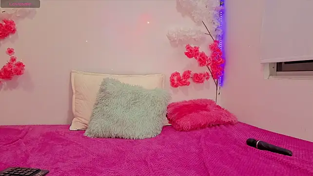 AfroditaWild_ live cam on StripChat