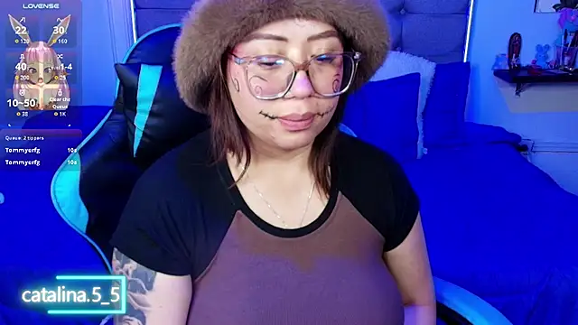 Kata_Bigboobs