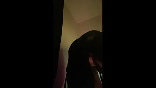 Guyst049