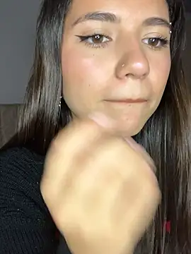 Ada_Miler live cam on StripChat