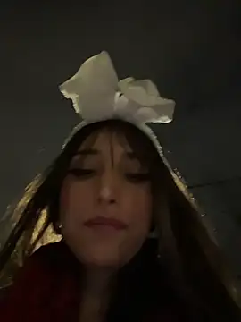 mielcruzz live cam on StripChat