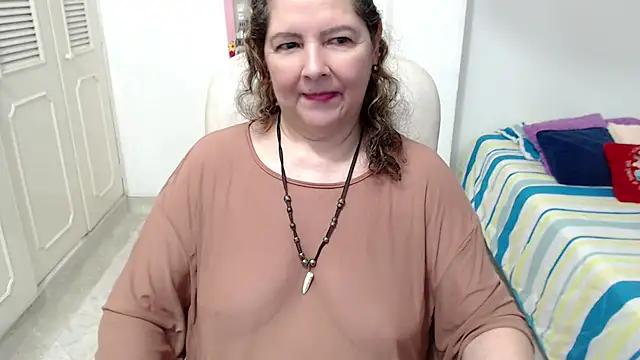 leonela_69